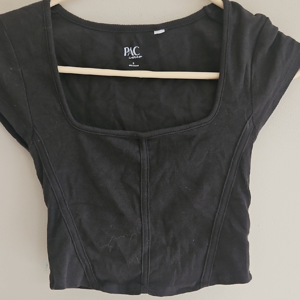 PacSun Black Crop Top